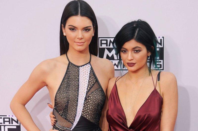 Kylie ve Kendall kardeşler para yüzünden ayrı düştü 
