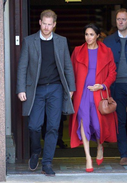 Meghan Markle’ın hamilelik stili beğeni topladı 