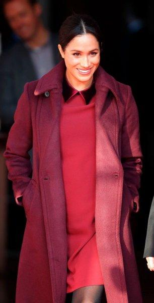 Meghan Markle’ın hamilelik stili beğeni topladı 