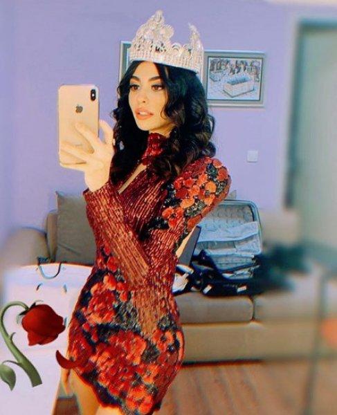 Best Model of the World birincisinin dikkat çeken güzelliği 