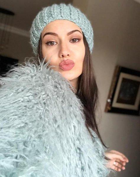 Fahriye Evcen teklif kabul etmiyor