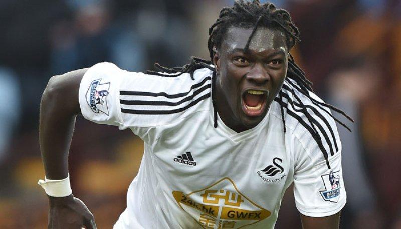 Bafetimbi Gomis Nişantaşı sokaklarında 
