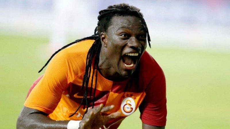 Bafetimbi Gomis Nişantaşı sokaklarında 