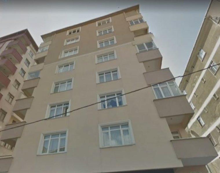 Kartal'da patlama sonrası 8 katlı bina çöktü