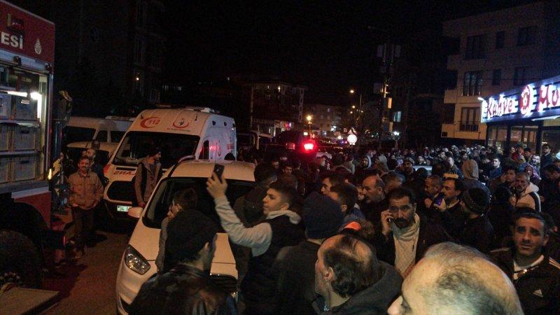 İstanbul'da askeri helikopter düştü