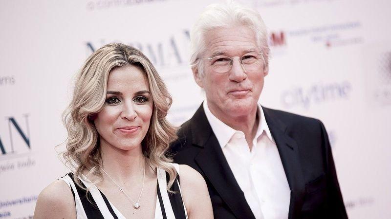 Aktör Richard Gere'in babalık heyecanı 