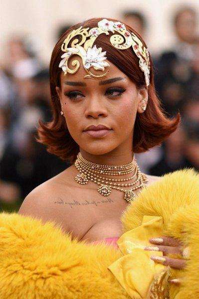 Şarkıcı Rihanna 31 yaşında