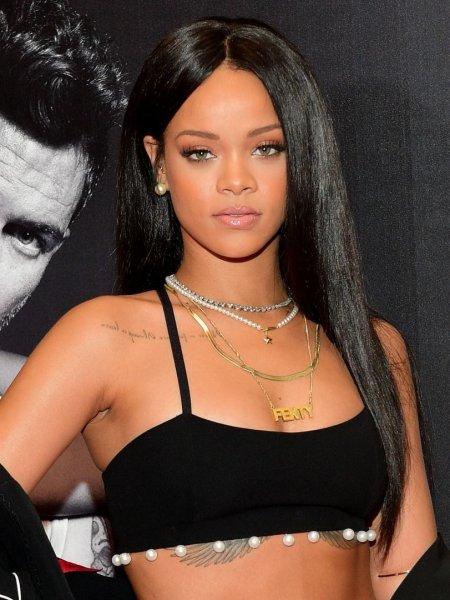Şarkıcı Rihanna 31 yaşında