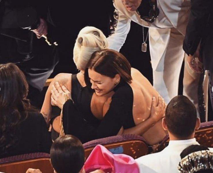 Irina Shayk'tan sevgilisi Bradley Cooper'a tam destek 