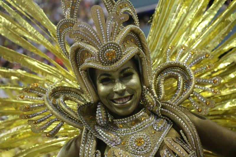 Ünlü Rio Karnavalı başladı