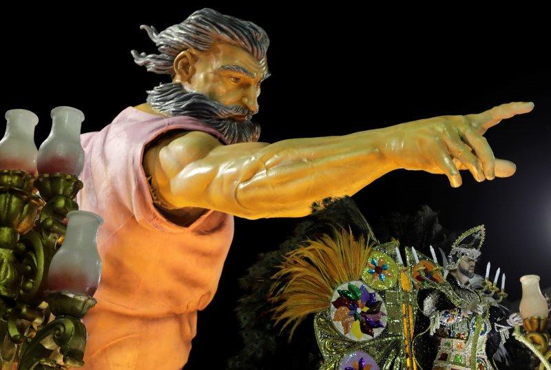 Ünlü Rio Karnavalı başladı