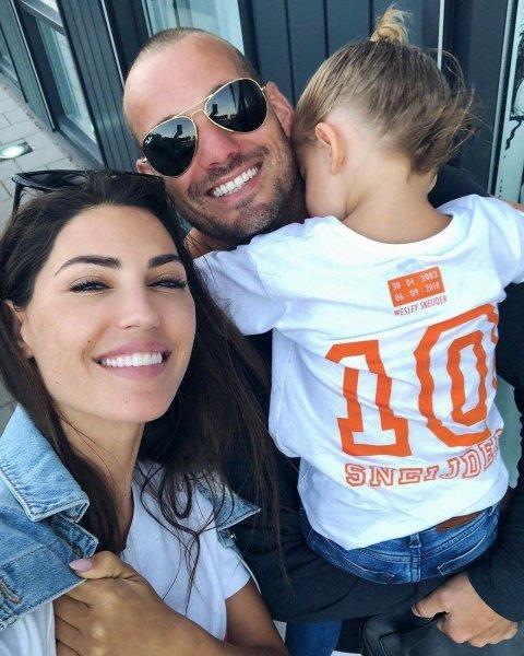Wesley Sneijder eşi Yolanthe Cabau'dan boşanıyor
