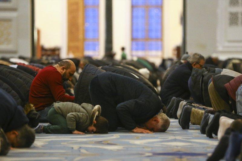 Çamlıca Camii'nde Regaip Kandili