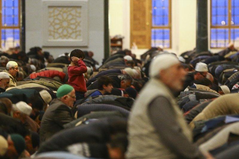 Çamlıca Camii'nde Regaip Kandili