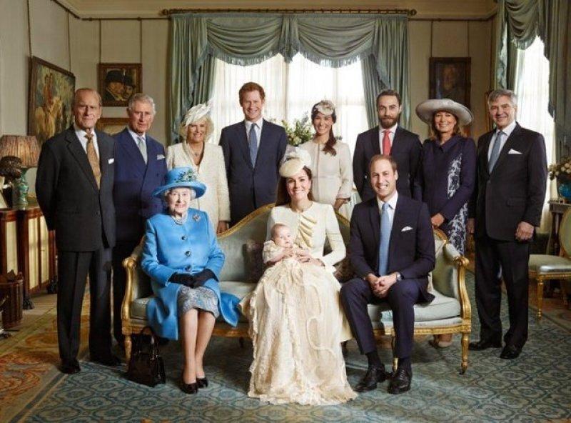 Kate Middleton ve Meghan Markel'ın taht sıralaması - Resim 17