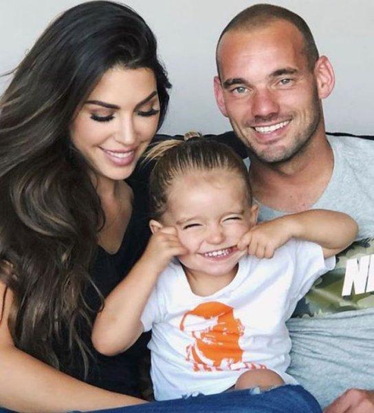 Wesley Sneijder'in eşine şiddet uyguladığı iddia edildi