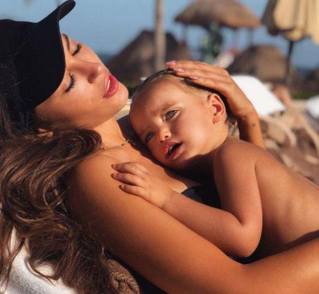 Wesley Sneijder'in eşine şiddet uyguladığı iddia edildi