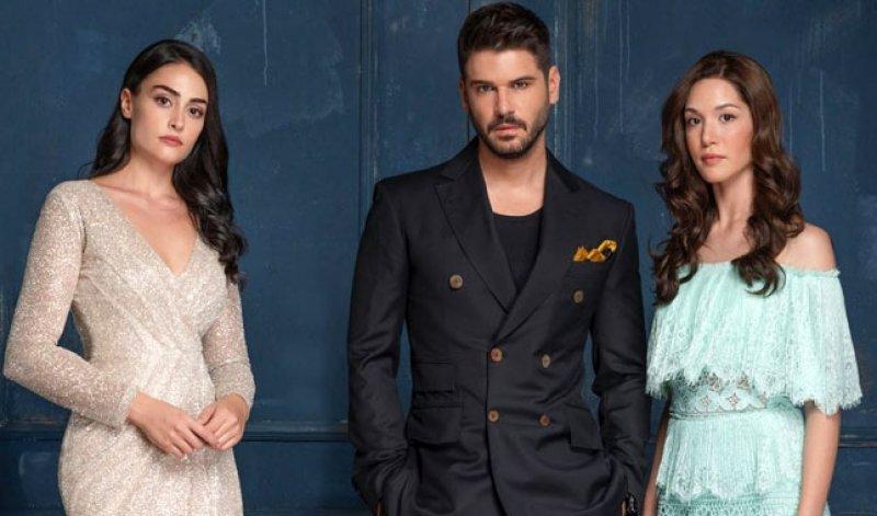 Esra Bilgiç'ten estetik açıklaması