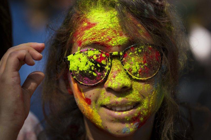 Bangladeş'te Holi Festivali