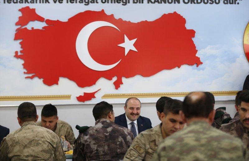 Bakan Varank Tunceli'de 