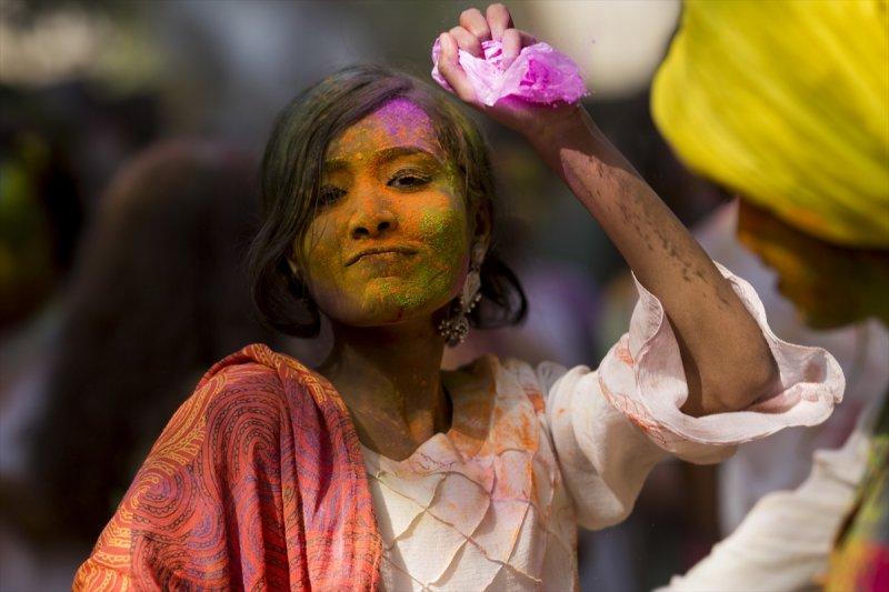 Bangladeş'te Holi Festivali