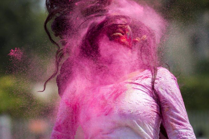 Bangladeş'te Holi Festivali