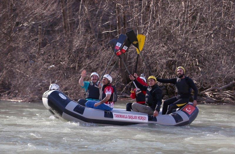 Bakan Varank Tunceli'de 