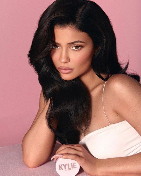 Kylie Jenner serveti hakkında konuştu 