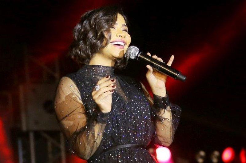 Mısırlı şarkıcının konser vermesi yasaklandı