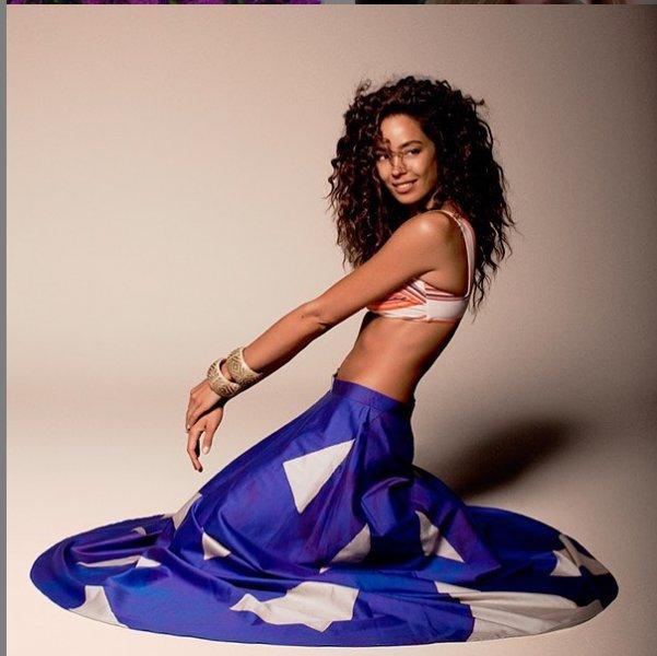 Azra Akın: Kalbimi çalan iki erkek