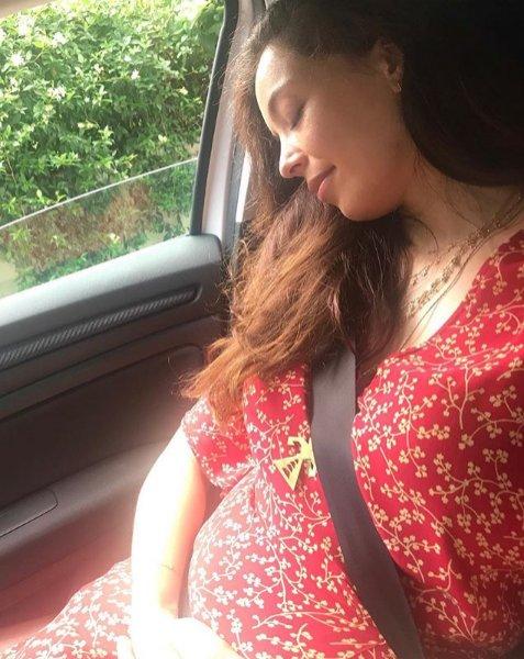 Azra Akın: Kalbimi çalan iki erkek