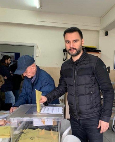 Oy kullanan ünlüler