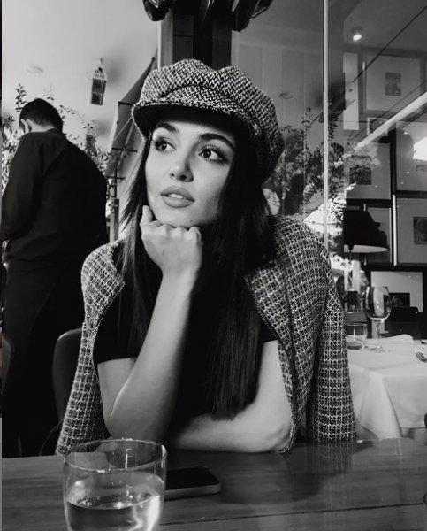 Hande Erçel menajerine ateş püskürdü