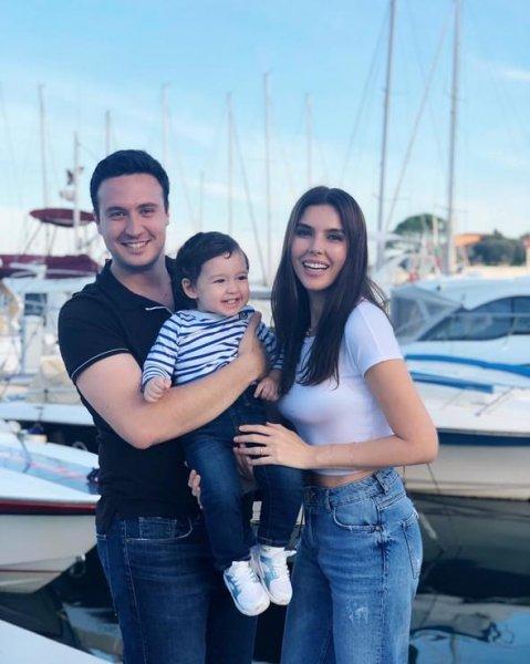 Hatice Şendil ve Burak Sağyaşar aşk tazeledi 