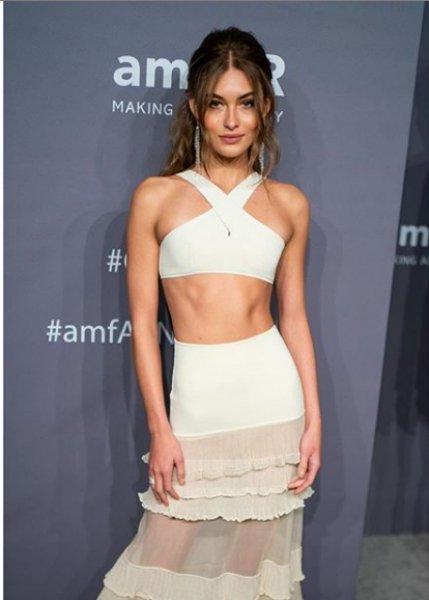 Victoria’s Secret’ın yeni gözdesi: Grace Elizabeth