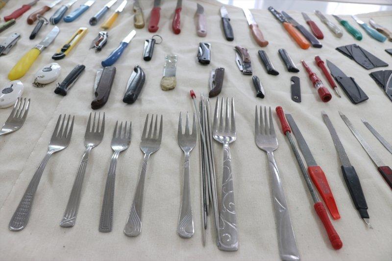 Adliye girişinde bin 388 kesici ve delici alet ele geçirildi