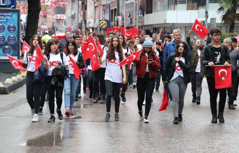 19 Mayıs törenlerle kutlandı
