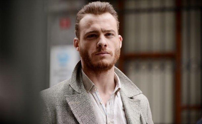 Ünlülerin mezun olduğu okullar