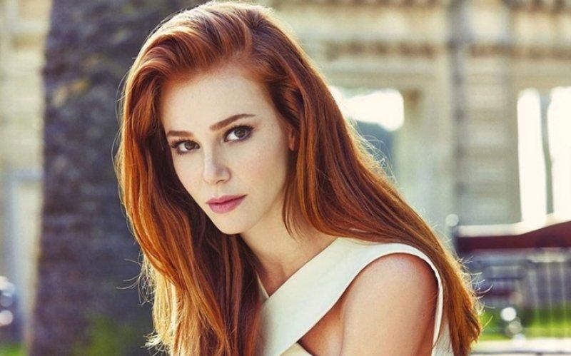 Ünlülerin mezun olduğu okullar