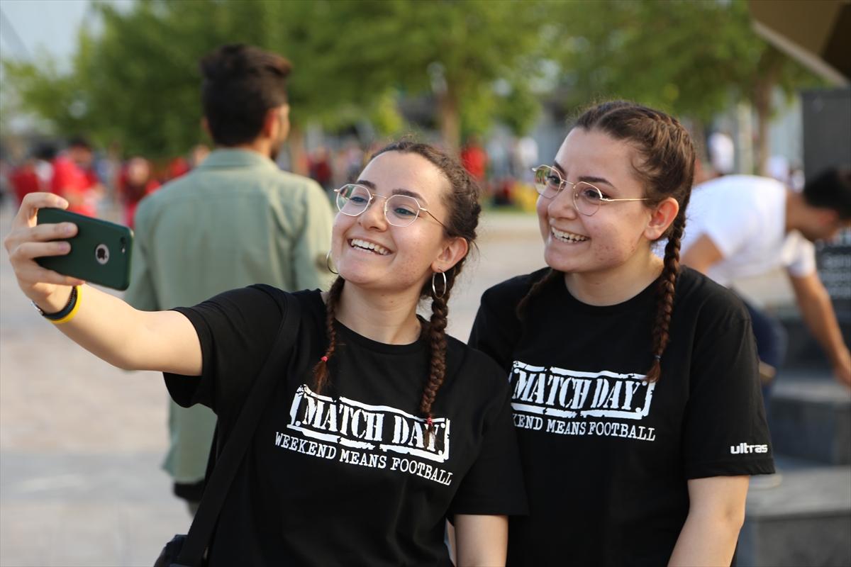 Euro 2020 Elemeleri Türkiye - Fransa maçından kareler