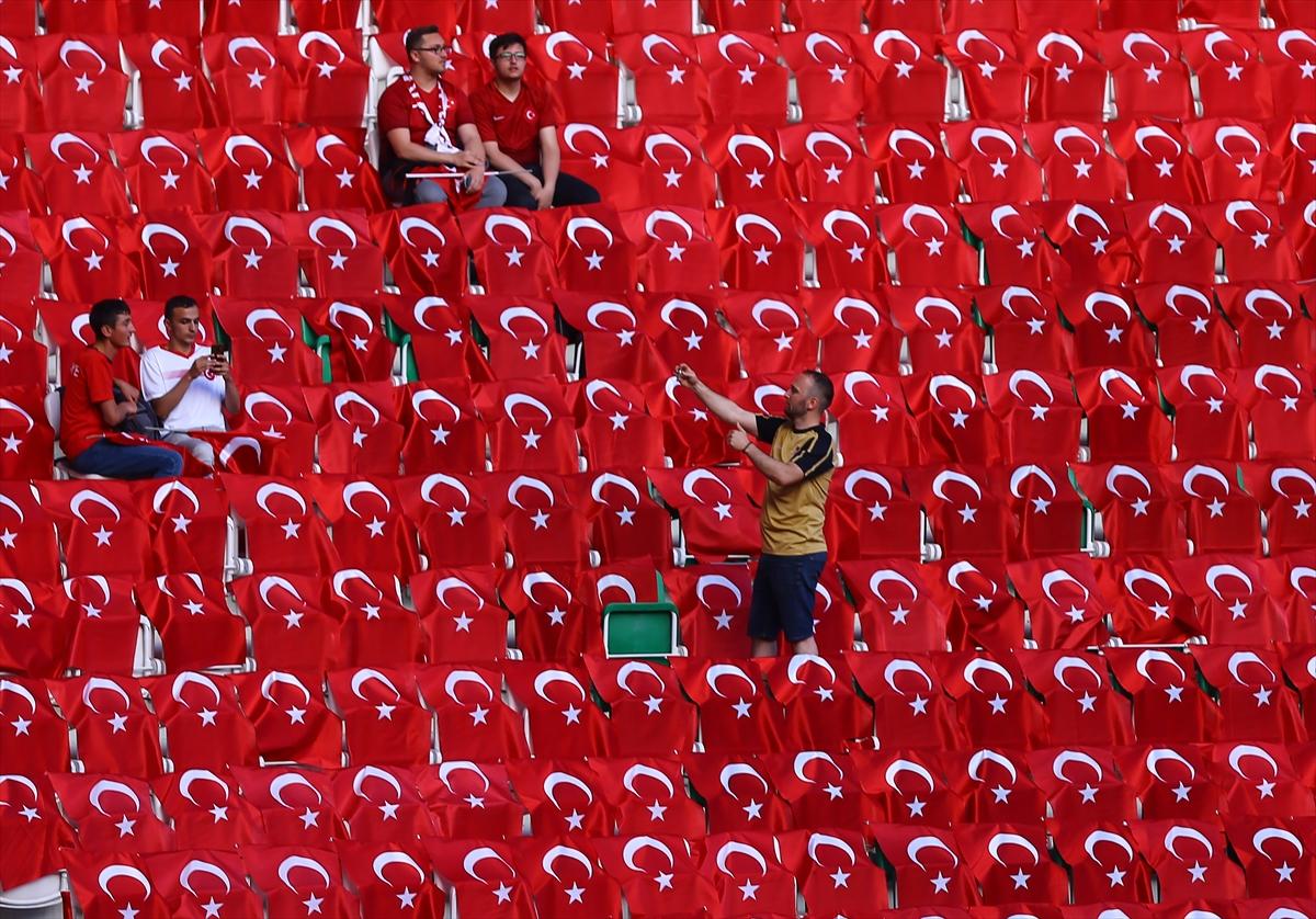 Euro 2020 Elemeleri Türkiye - Fransa maçından kareler