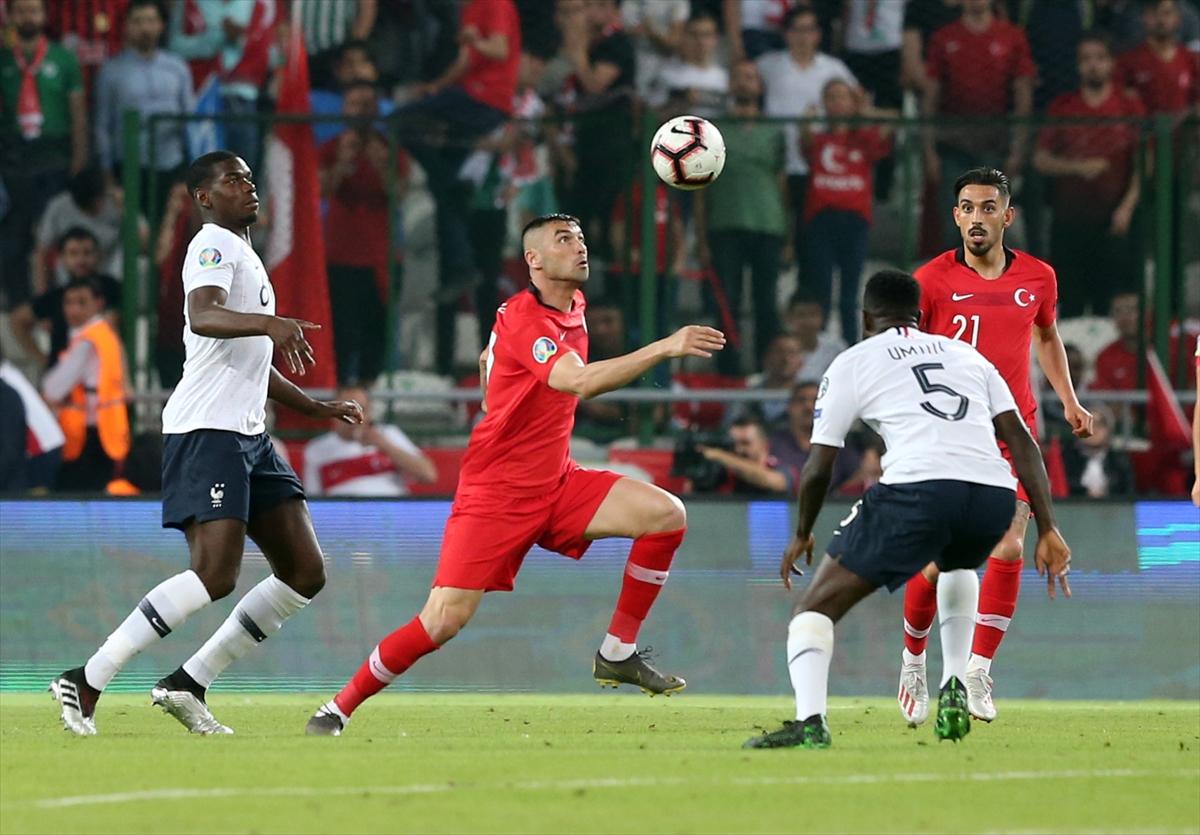 Euro 2020 Elemeleri Türkiye - Fransa maçından kareler