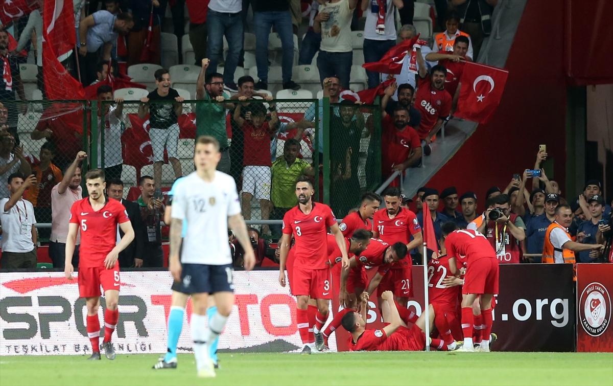 Euro 2020 Elemeleri Türkiye - Fransa maçından kareler