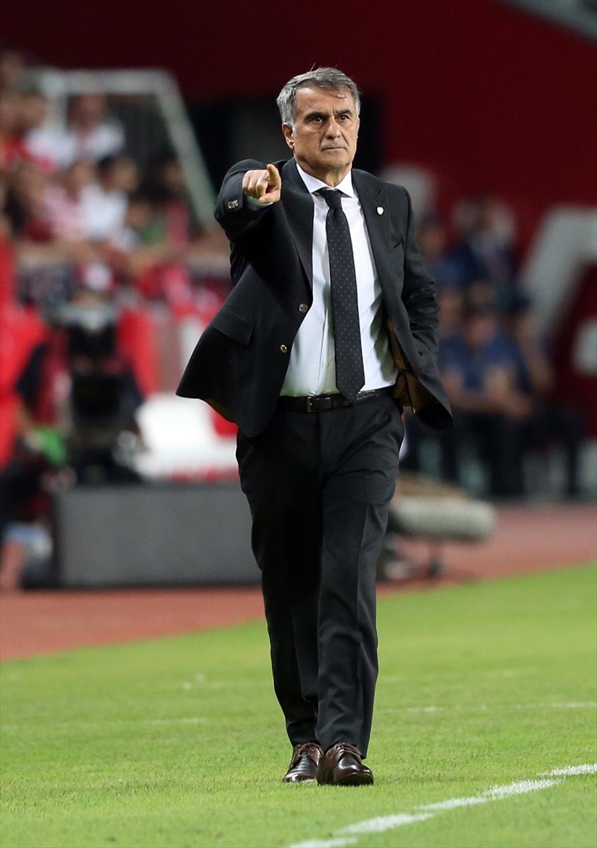 Euro 2020 Elemeleri Türkiye - Fransa maçından kareler