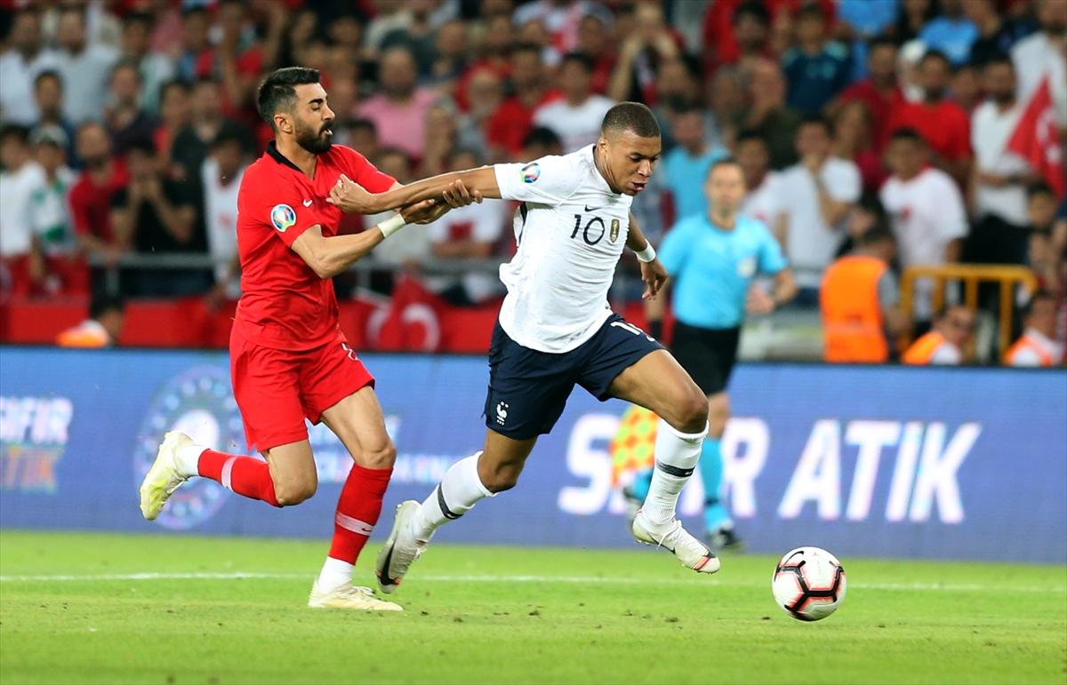 Euro 2020 Elemeleri Türkiye - Fransa maçından kareler