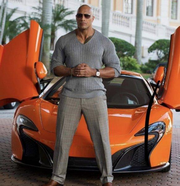 Forbes en çok kazanan ünlüleri açıkladı