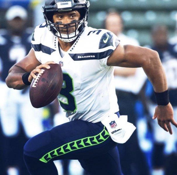 Forbes en çok kazanan ünlüleri açıkladı