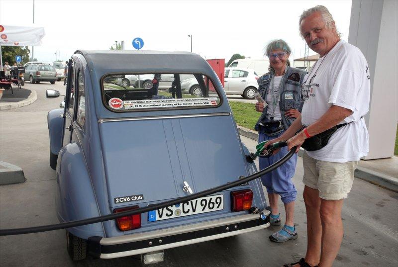 Klasik otomobil tutkunları Hırvatistan'da buluştu