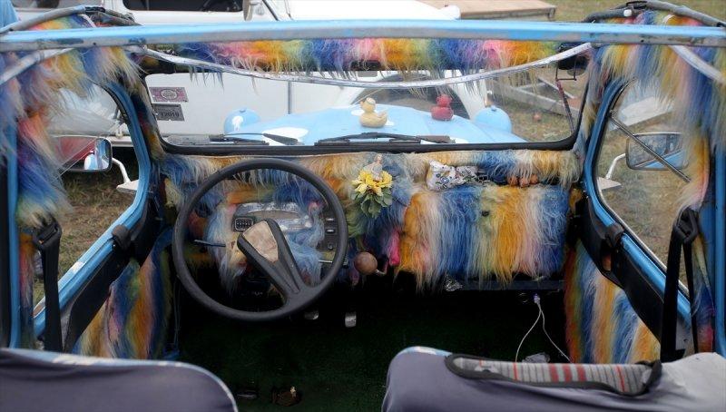 Klasik otomobil tutkunları Hırvatistan'da buluştu