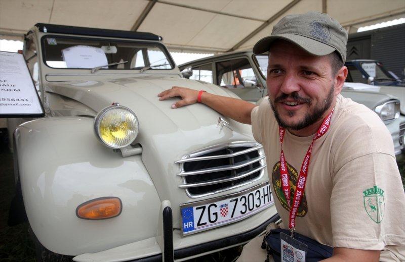 Klasik otomobil tutkunları Hırvatistan'da buluştu